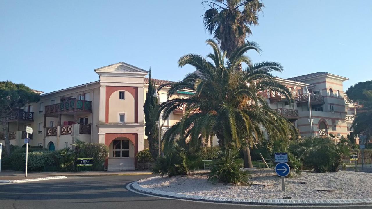 Au Coeur De Port Frejus - T2 30 M² - Tout A Pied ภายนอก รูปภาพ